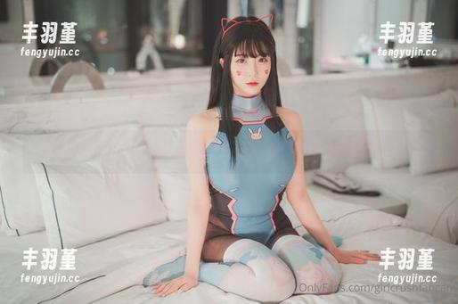 私拍：Bomi(普美)和她的死库水，你见过打湿的沙滩吗？