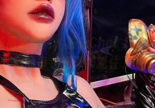 看这些高清照片，感觉Choi Ji Yun把日向的每寸光泽都抓住了。
