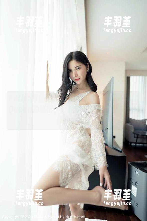 Feilin嗲囡囡 - 精选美图让你窥见王婉悠Queen的秘密，轻轻睁眼，你会发现不一样的色彩。