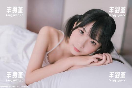 MTYH喵糖映画 - 蠢沫沫轰动的高跟鞋写真分享：踢踏间的优雅，好像也透着一丝不羁。