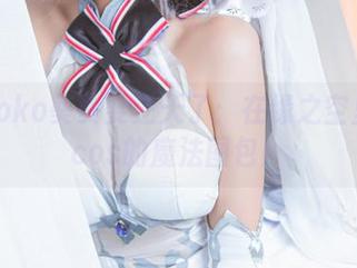Momoko葵葵要逆天了：在缘之空里开启cos的魔法图包！