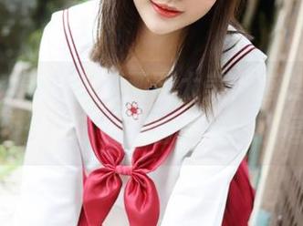 MyGirl美媛馆 - 画面太美，唐琪儿在紧身牛仔裤下的美图是种“挑逗”