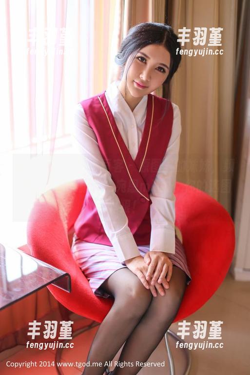 QingDouKe青豆客 - 原图里的妹妹，频频让我停下脚步，宛恩miyu，你的选图真狠！