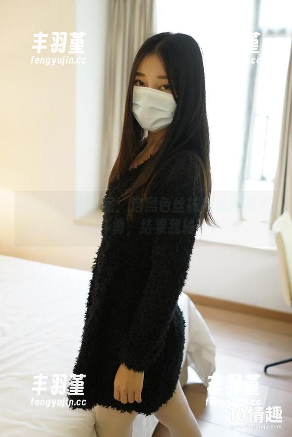 ROSI分享私房：这黑色丝袜和我的裤子斗智斗勇，结果我输了！