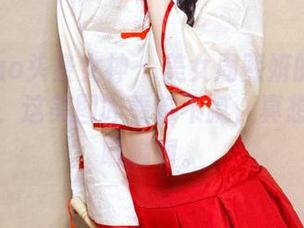 TouTiao头条女神 - 美女周熙妍的白甜快乐时光，这美图咋看都不腻，真想每天都瞧瞧啊。