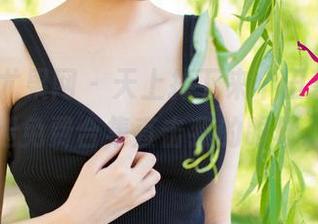 UGirls尤果网 - 天上掉下来个田慕儿，长腿免费合集直击我的眼球。