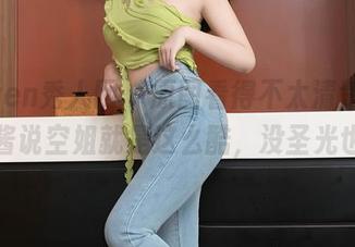Xiuren秀人网 - 原图看得不太清楚，豆瓣酱说空姐就是这么酷，没圣光也好
