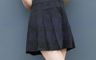 YouMi尤蜜荟 - 抖娘利世眼镜里的清晰，作品居然看得我心乱