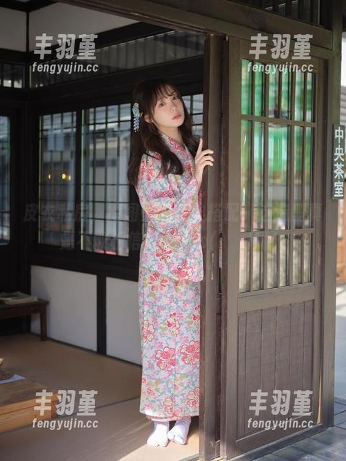 皮衣私房，原图里的经典搭配，这造型真是不敢相信是wuyo(우요)啊！
