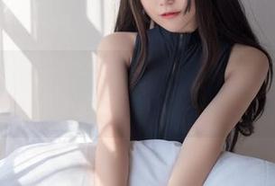 yoko夏宅的写真——一号本黑丝，让我都开始想要穿上去试试！