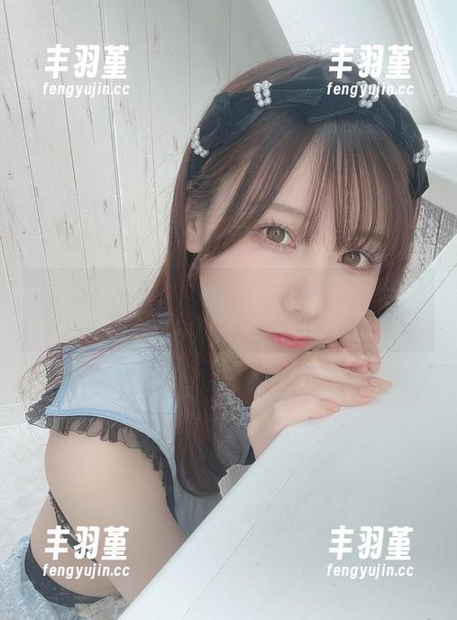 当けん研遇上mekurumeku：这是一本我看完就想给个赞的写真集！