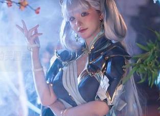 前羽rr的美图手册：碧蓝航线的光辉，我们还能更海了？！