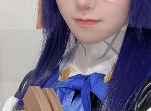 千阳快起床的私拍——怎样才能把制服穿得这么有趣？
