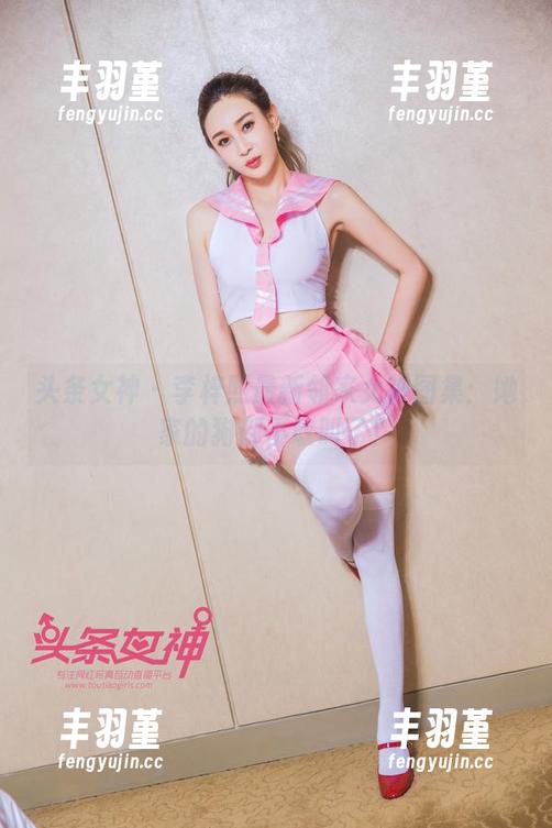 头条女神 - 李梓熙最新邻家女神图集：她家的狗都不敢叫了！