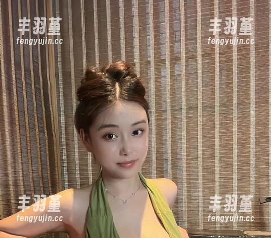 微密圈 - 奶雯私拍小秀结束？咋这还意犹未尽呢？