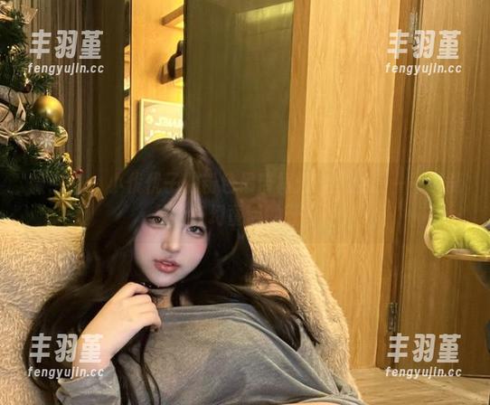 微密圈 - 小优优子的粉色吊带裙分享大合集——可能是个奇幻童话的开端？