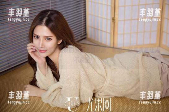 尤果网 - 偶然窥见乔依琳的少女美图更新，啧啧，这气质真让人不淡定！