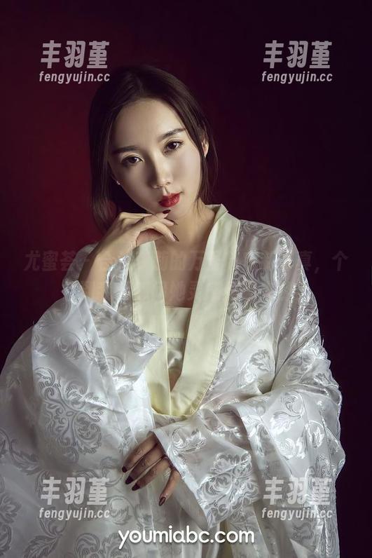 尤蜜荟 - 合法萝莉的万圣节定制写真,个性到我都想问她灵感是哪来的?