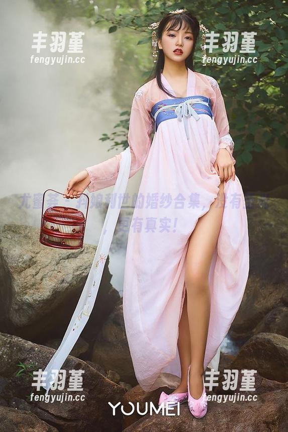 尤蜜荟 - 抖娘利世的婚纱合集，没有圣光，更有真实！