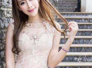 推女神 - 小九Vin免费写真：给秘书一个新定义，瞧瞧这姿态！