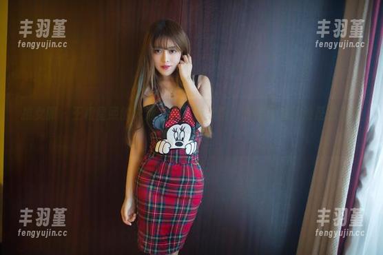 推女郎 - 王根星熙的泳池作品最新美图，我都在想，他是如何做到的呢？
