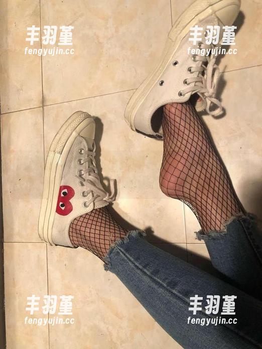 微密圈 - 无敌哒小姨妈私房网袜：那置于墙角的诱惑