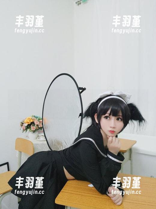 是依酱吖 是依酱吖的冬季女友图册,适合不确定的憧憬和偶尔的犯困!