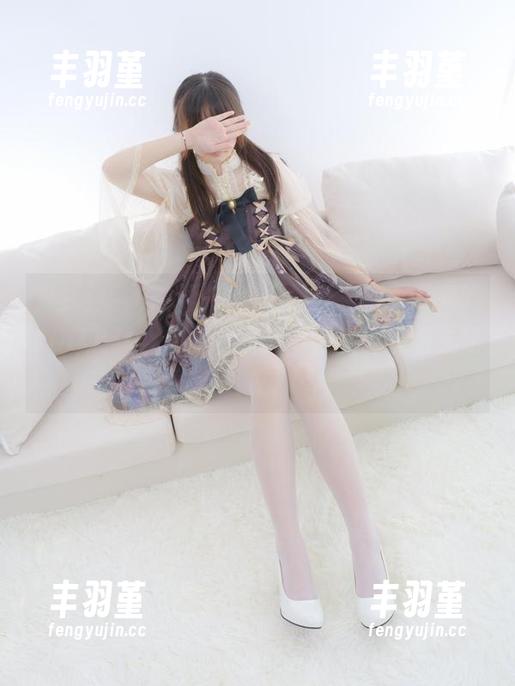 森萝财团 - 无圣光、仅是真，卉子带来的10D肉丝，套图中的每个细节都透着生活气息。