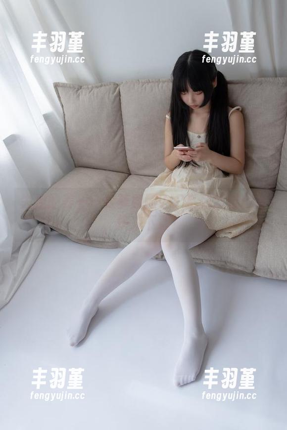 失控的美——森萝财团VIP系列蜃楼写真，快来下载！