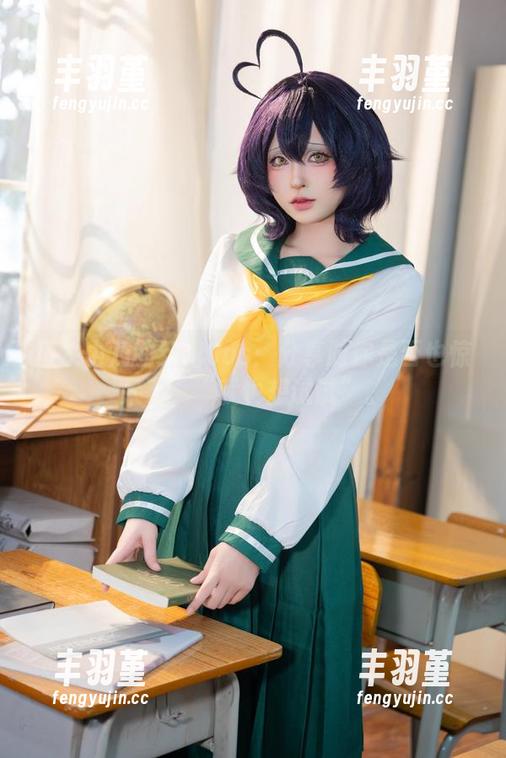 清水由乃 清水由乃的红裙Cos:分享时你是否也惊呆了,“我也想试试”。