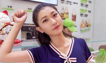 爱丝 - 何冉最新力作，完美美足分享让人膜拜