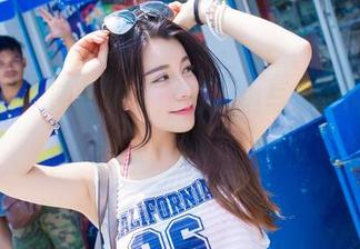 爱蜜社 - 图包真香：石心琪与灰丝的微妙相遇