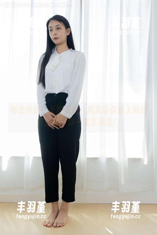 物恋传媒 - 长腿亮点：岚岚带你走入她的作品集，你一定会流连！