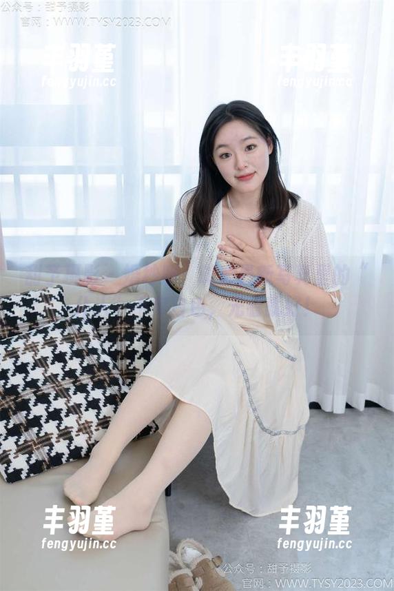 甜予摄影 - 婚纱版：璇璇最新写真里的“仆人”不穿白色，光看就好！