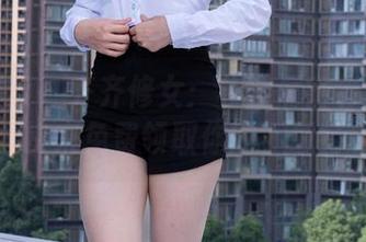 甜予摄影 - 齐齐修女：妆容厉害、气质在线，快来免费领取你的下载特权！