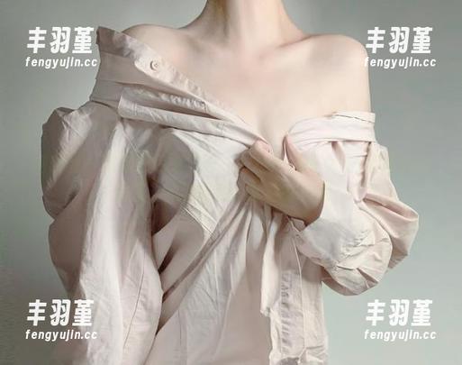 微密圈 - 高清图包来了——一位沙漏型女友+相扑猫的腹肌，我的选择困难症在作祟。