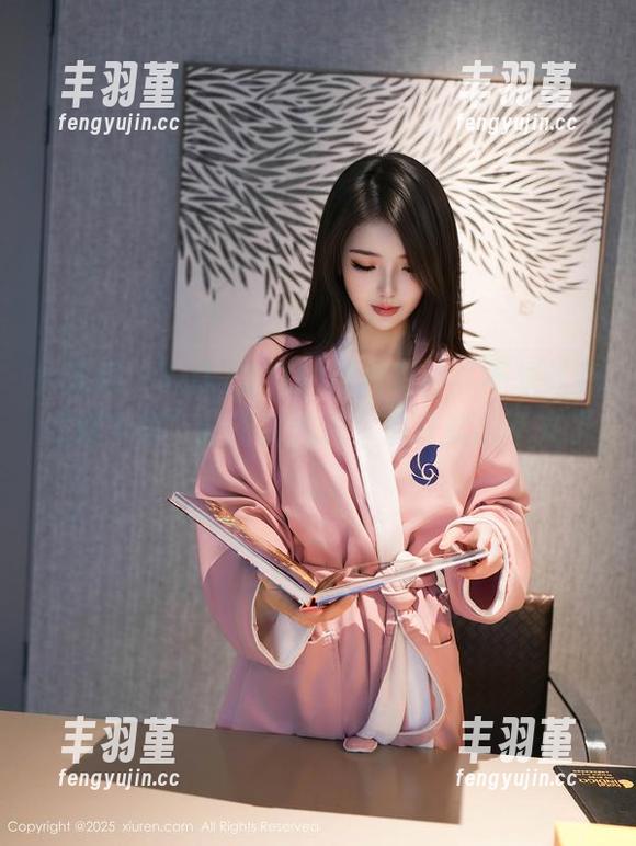 秀人网 - Yuki鱼儿的照片有种“不想让我好好下载”的清透气息，点开就出不来了。