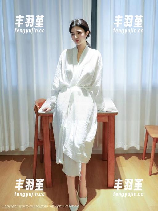 秀人网 - 抖娘利世的旅拍片段：随便下载，免费资源来啦！