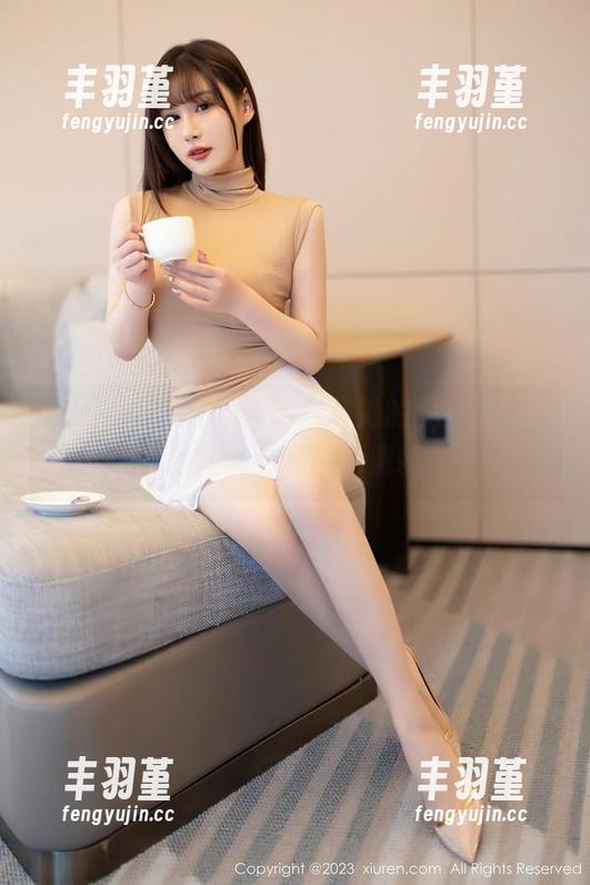 秀人网 - 月夕Lily：瞧瞧她的兔女郎风格，图片分享懒得解释