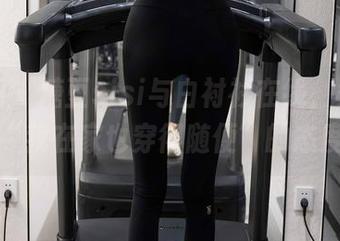 秀人网 - 糖豆sisi与白衬衫在线，秀出那个“我在家也穿得随便”的态度！