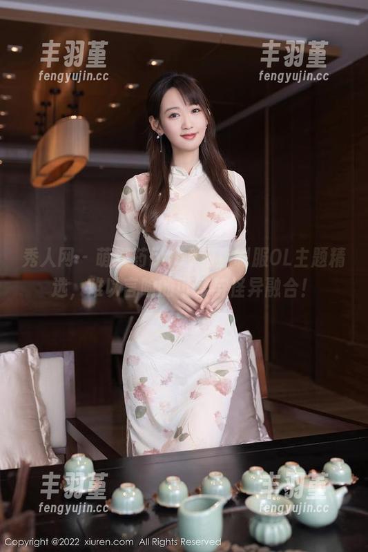 秀人网 - 萌汉药baby酒店制服OL主题精选，难以言喻的可爱与怪异融合！
