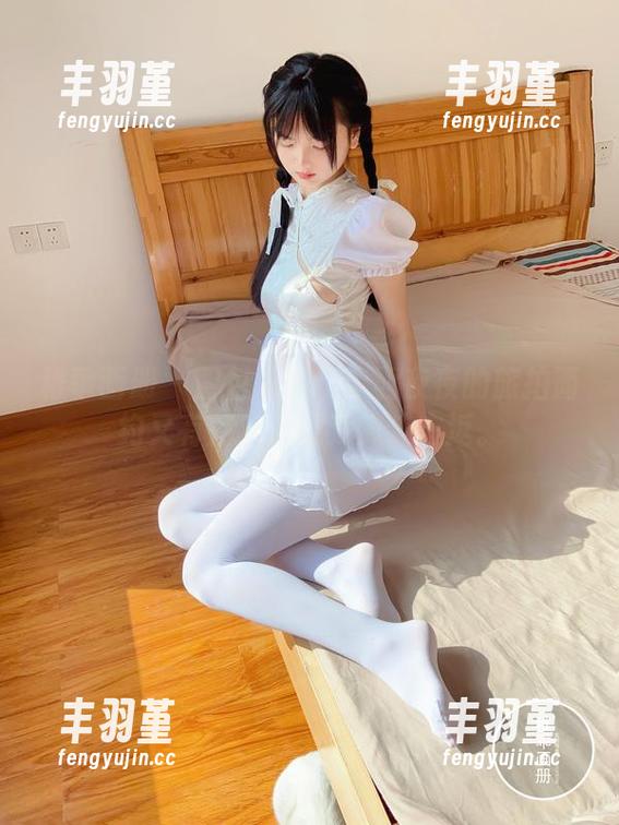稚乖画册 - 图包来啦！赤西夜夜的旅拍简约又有范儿，让我流连忘返。