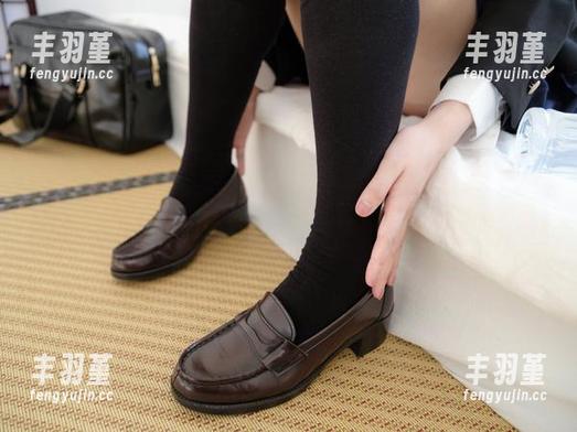 紧急企划 - 看见希的最新动作，JK搭配我先剁手一波