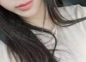 微密圈 - 这次泳衣套图更新，紫色哒豚豚是不是想玩点新花样？