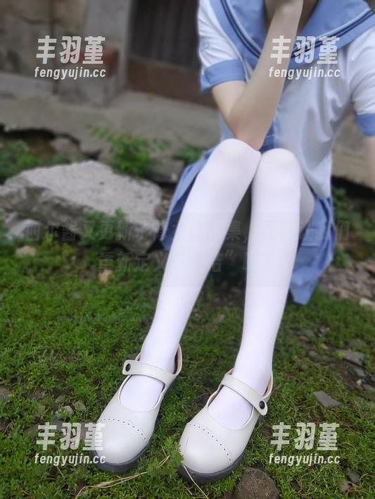 西尔酱又更新了修女作品集，是要让我们重新定义“纯洁”吗？