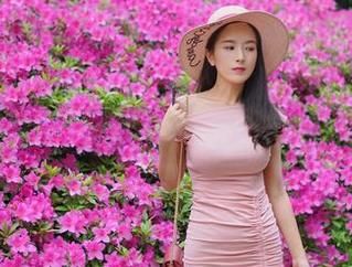 微密圈 - 重磅来袭！辣妈女神最新写真中的“空姐”风采满分。