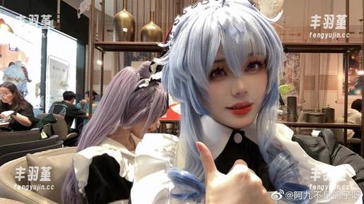在线见阿九从不咕咕——她的卡芙卡在图集中悄悄生长