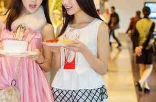 青豆客 - 歆小兔chobits的透明写真——这壁纸可不止是个背景哦！