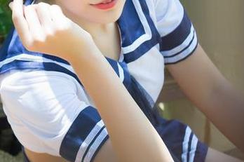 青豆客 - 洞悉魏扭扭的私拍体操服，啥都有可能发生