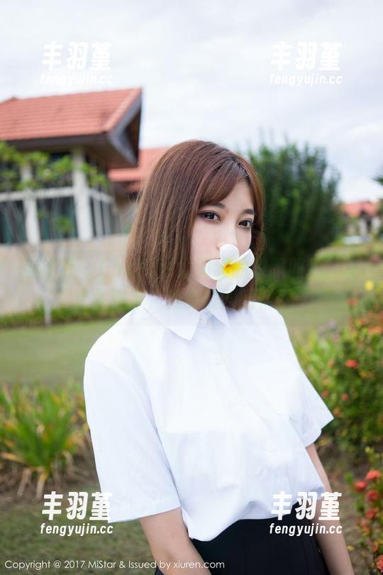 魅妍社 - FoxYini孟狐狸的校服照片，免费拿到手，我的校园回忆啊！